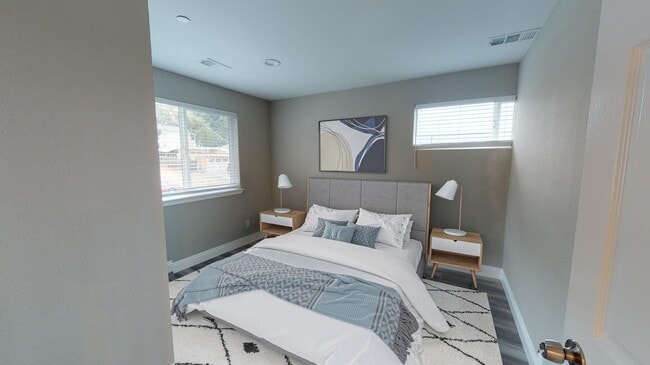 Building Photo - 25105 Del Mar Ave