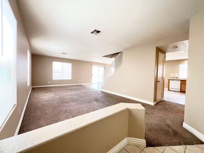 Building Photo - 9617 Marigny Ct