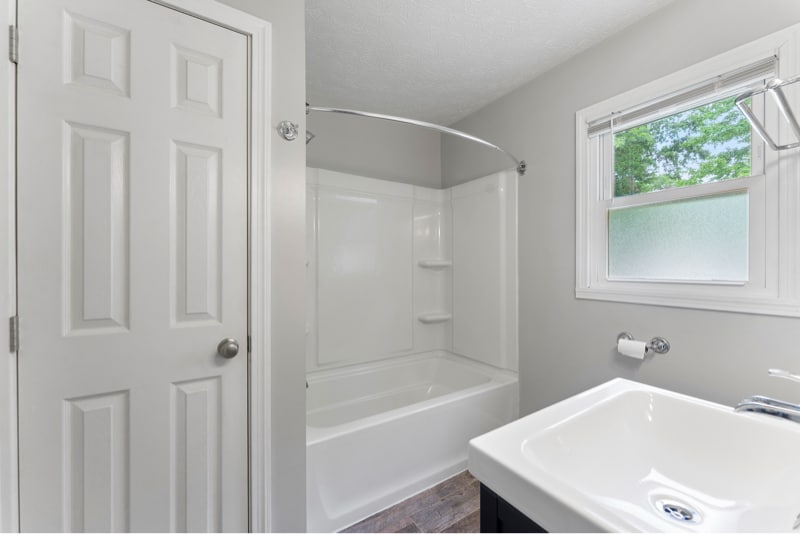 Building Photo - 158 N Colonial Dr