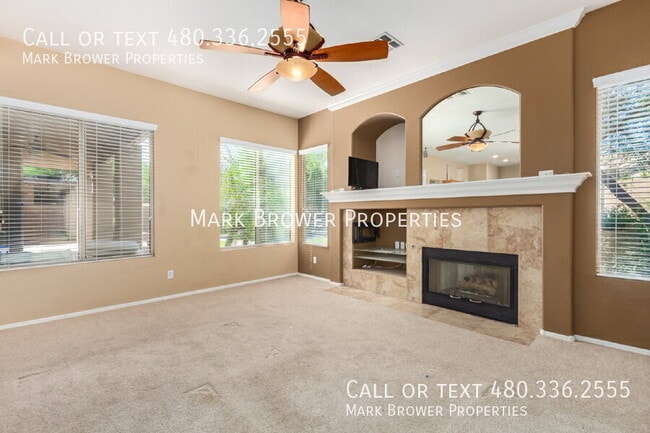 Building Photo - 4326 E Melinda Ln