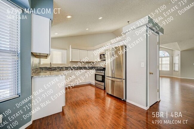 Building Photo - 4790 Malcom Ct