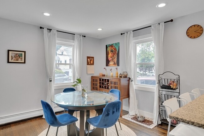 Building Photo - 103 Stimson St