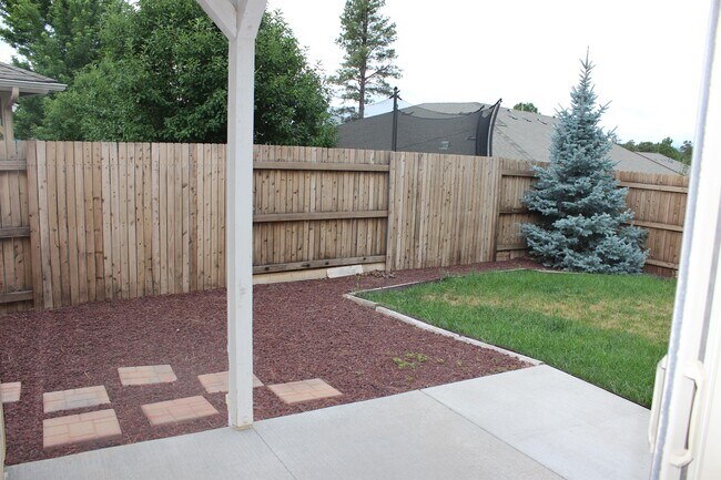 Building Photo - 1149 N Flowing Springs Trail