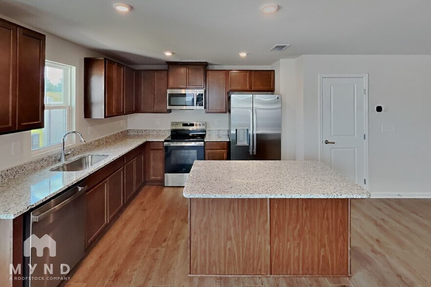 Building Photo - 6133 Bridle Crk Dr