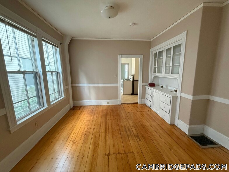 Building Photo - 55 Rindge Ave