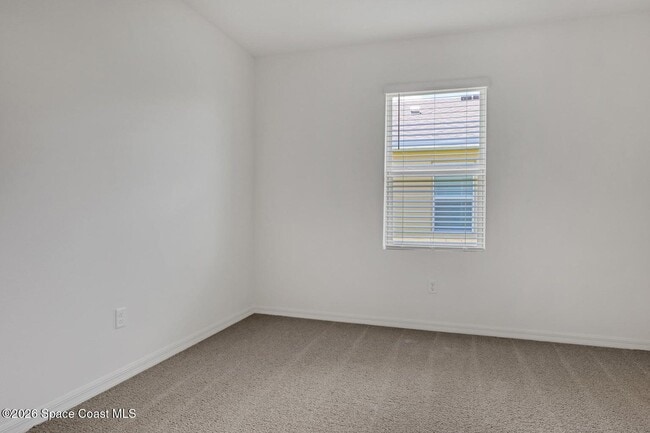 Building Photo - 1422 McFarland Dr