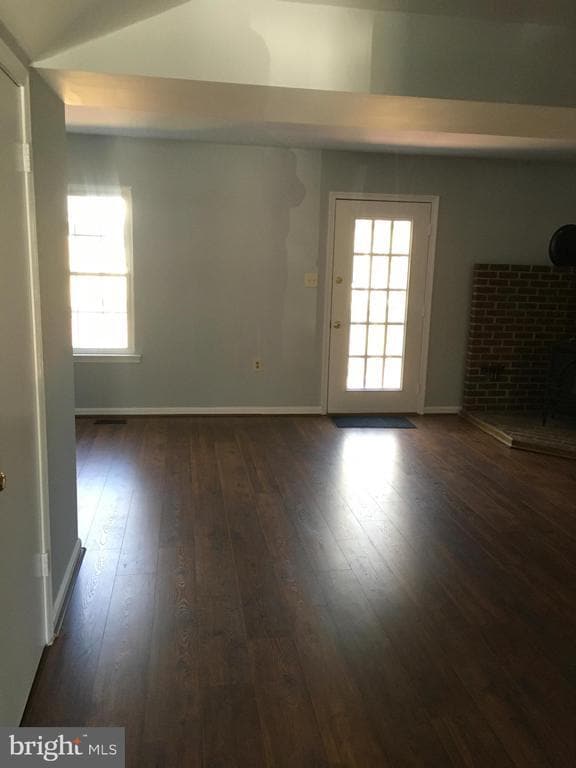 Building Photo - 15205 Streamside Ct