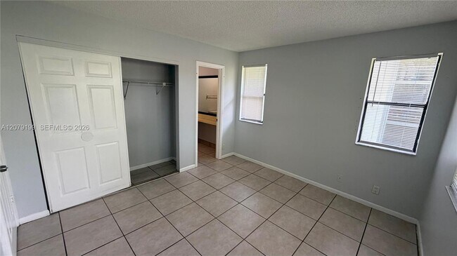 Building Photo - 11641 Royal Palm Blvd