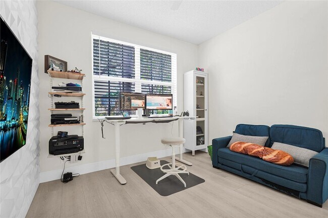 Building Photo - 6386 NW 78th Pl