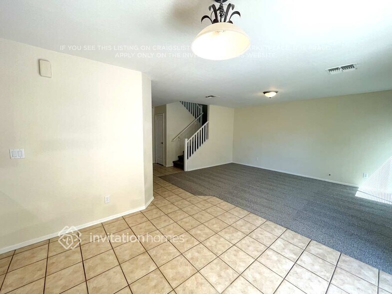 Building Photo - 17831 W Ventura St