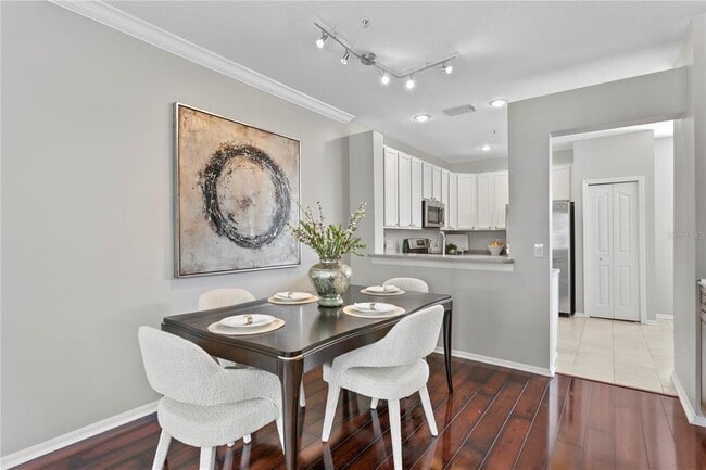 Building Photo - 1427 Harbour Walk Dr