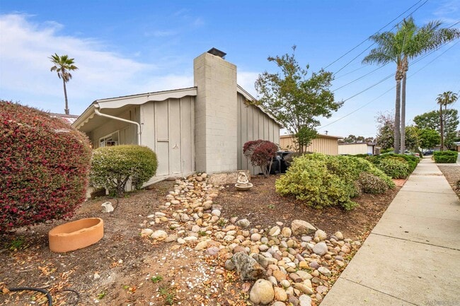 Building Photo - 6734 Barnhurst Dr