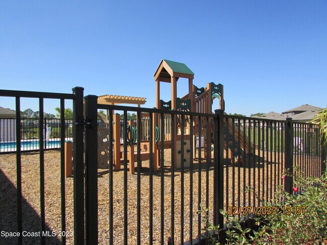 Building Photo - 1654 Mineral Lp Dr NW