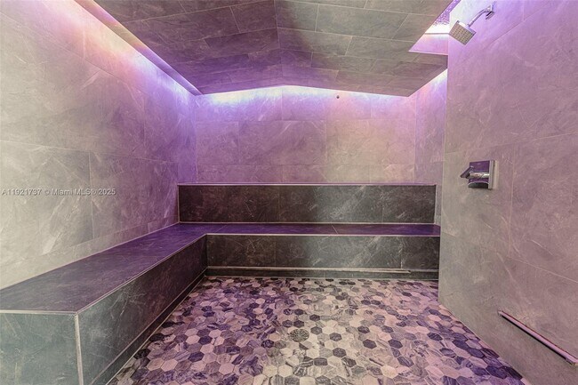 Building Photo - 31 SE 5th St