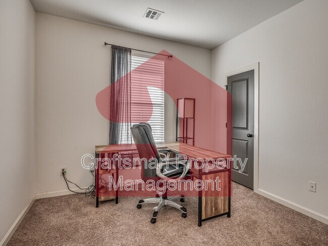 Building Photo - 9945 SW 21st St