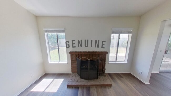 Building Photo - Coming Soon: 3Bd 2Ba Home in Lake Forest