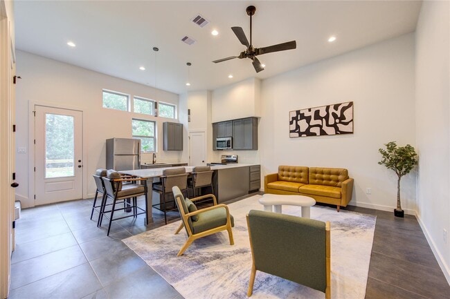 Building Photo - 13103 Beauty Berry Ridge Ln