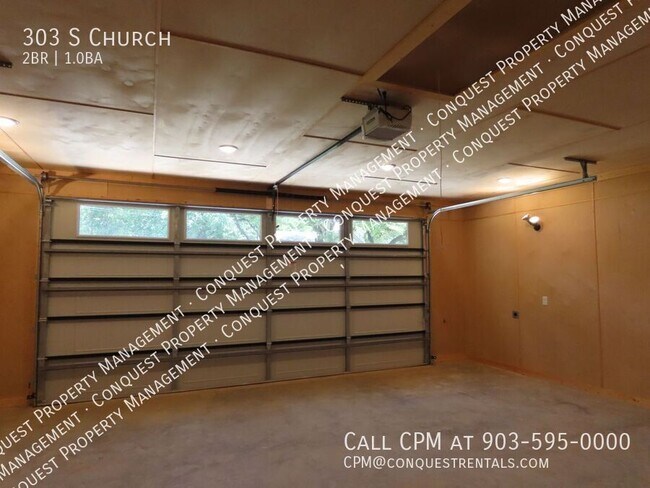 Building Photo - 303 S Church St