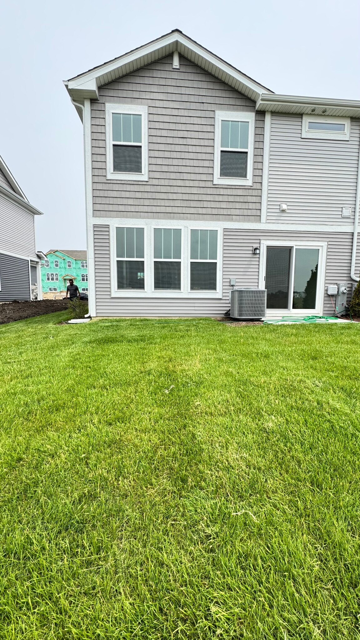 Building Photo - 25631 W Yorkshire Dr