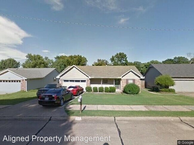Primary Photo - 3 br, 2 bath House - 8408 Easy Street