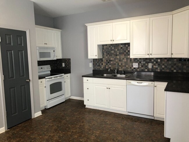 Building Photo - Boiling Springs - 3Bd/2Ba - 1305SF