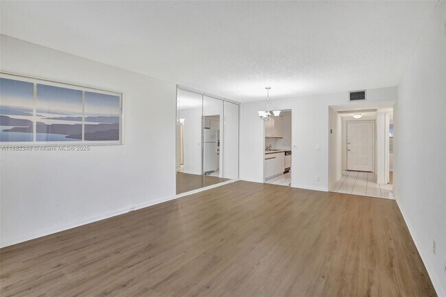 Building Photo - 1201 SW 128th Terrace