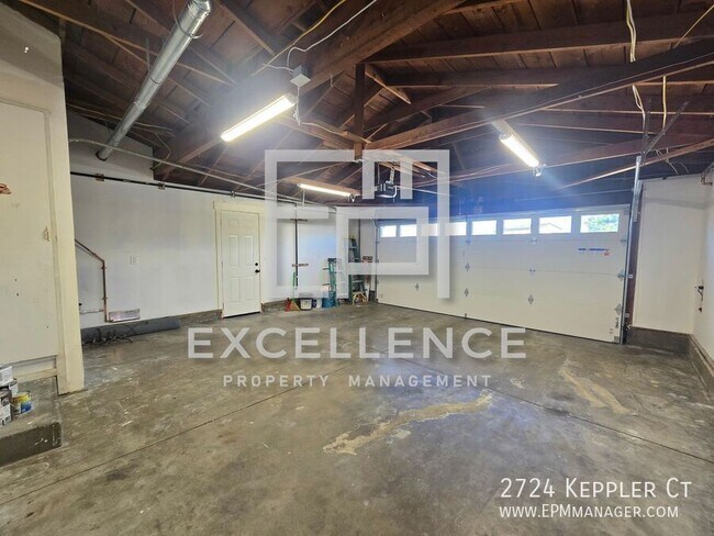Building Photo - 2724 Keppler Ct