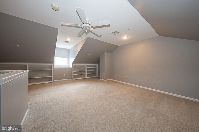 Building Photo - 757 Whitetail Cir