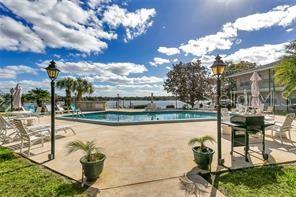 Building Photo - 2893 S Osceola Ave