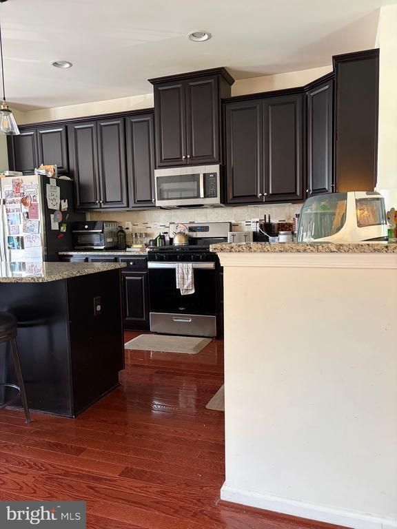Building Photo - 9449 Virginia Jane Way