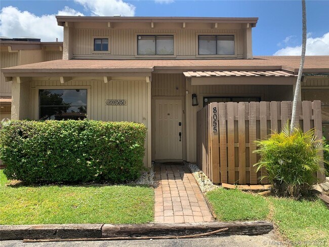 Building Photo - 8055 SW 21st Ct