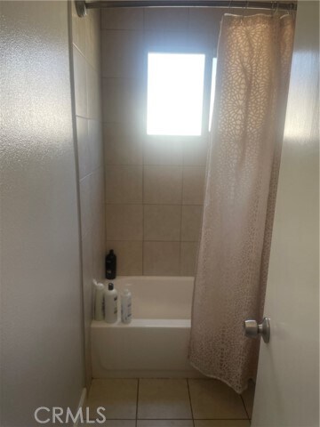 Building Photo - 8839 Glencoe Dr