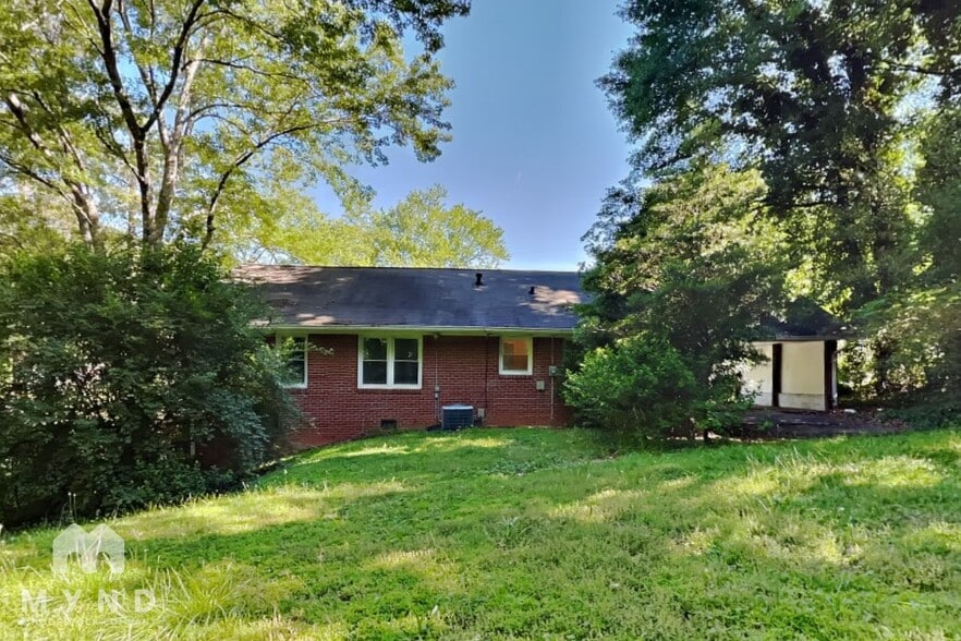 Building Photo - 355 Kemolay Rd SW