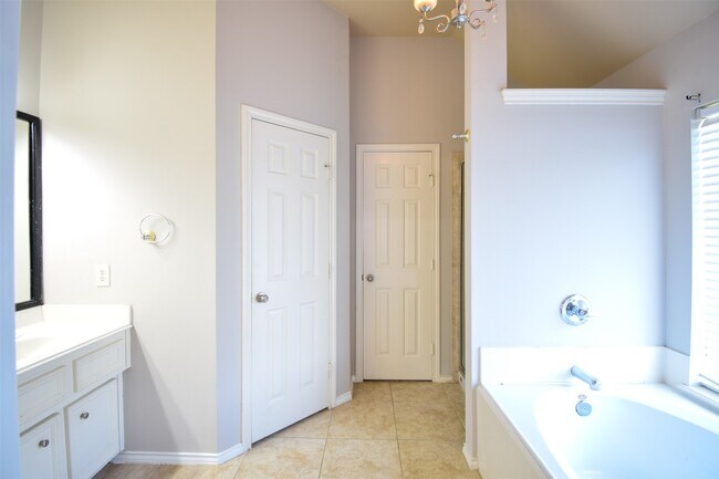 Building Photo - 13226 Brantfield Park Ln