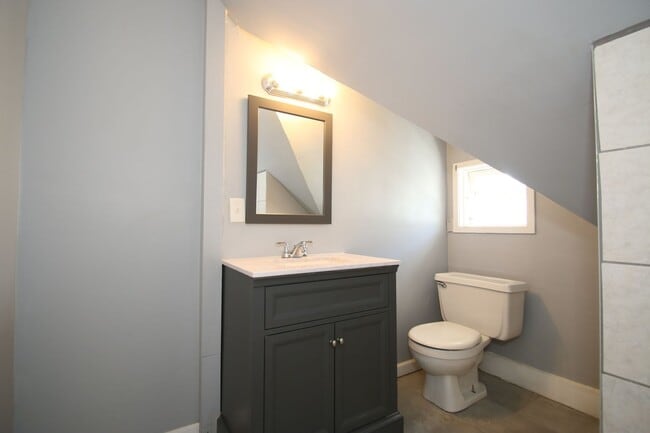 Building Photo - No DEPOSIT! Beautiful 2 bedroom