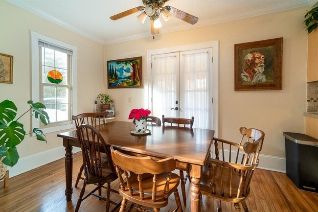 Building Photo - 443 Shine Ave