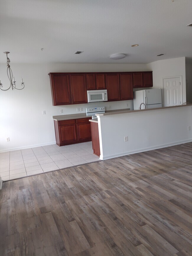 Building Photo - 13364 Beach Blvd