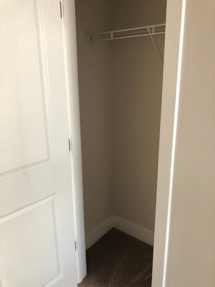 Building Photo - 304 8th St