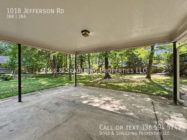 Building Photo - 1018 Jefferson Rd
