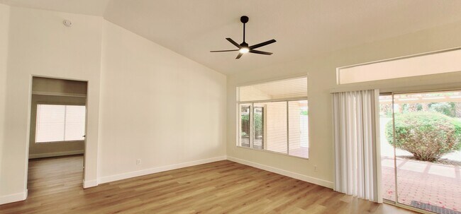 Building Photo - 2980 N 152nd Ln