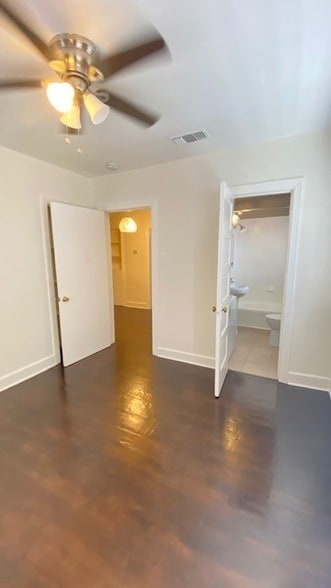 Building Photo - 4305 Bell St