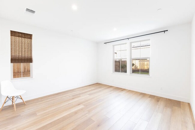 Building Photo - 7511 Amonde Wy