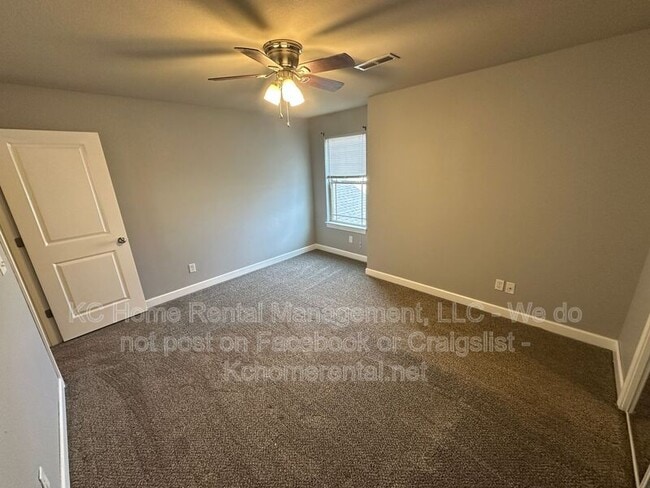 Building Photo - 10547 Kane Dr