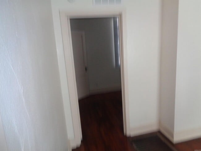 Building Photo - 2514 Johnson St