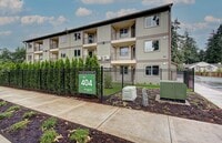 Building Photo - 404 NE 117th Ave