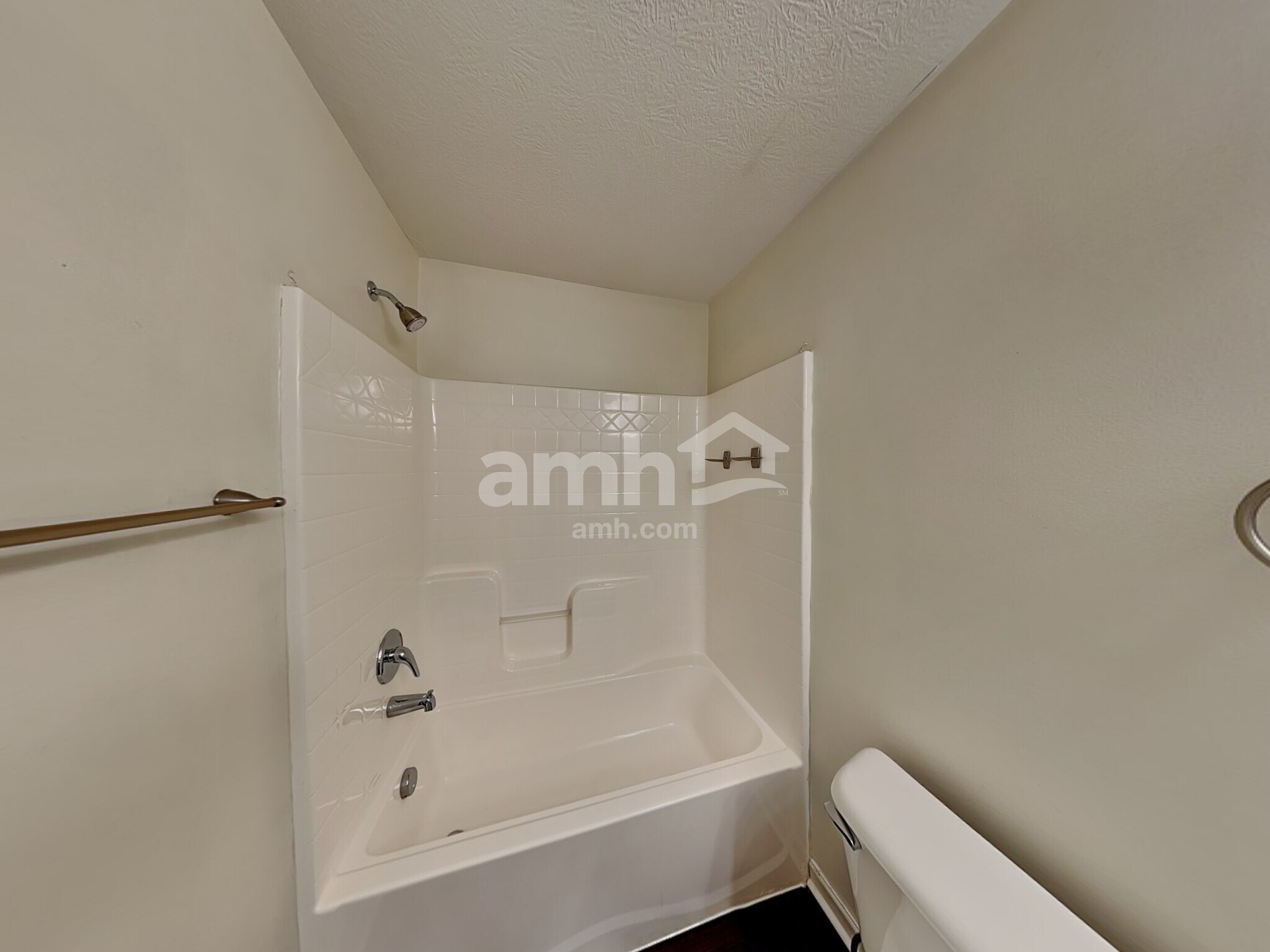 Building Photo - 524 Corbel Dr