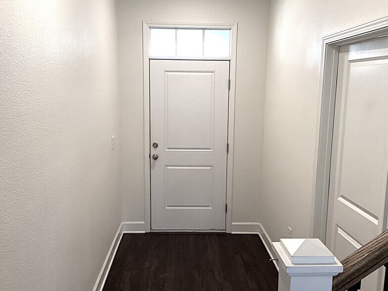 Building Photo - 4307 Reisswood Loop