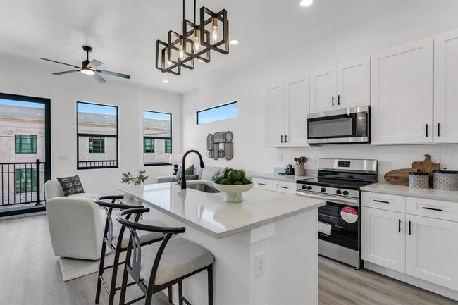 Building Photo - 7016 S Mascotte St