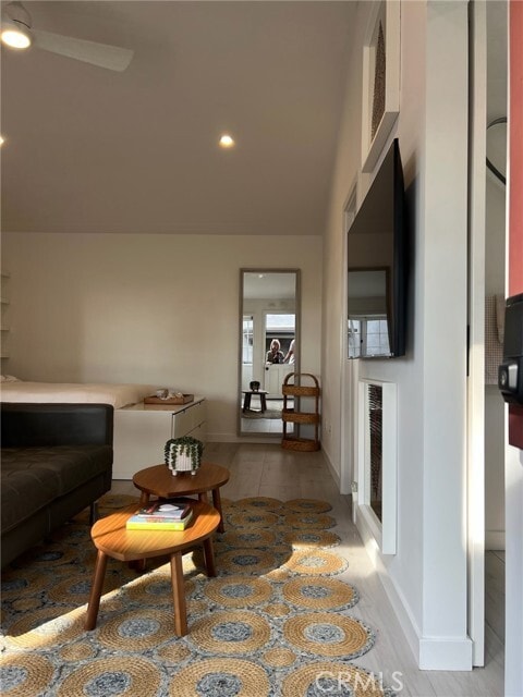 Building Photo - 388 Hawthorne Rd