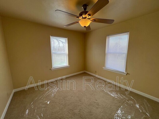 Building Photo - 2820 Ashby Rd